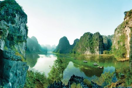 Tour Hanoi-Da Nang: Skull Island – Follow Film Crew Steps 8 Days